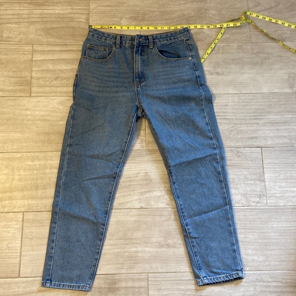 Nasty Gal Cropped Jeans Size 10
